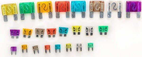 Набір автомобільних запобіжників Neo Tools, 11/19/29мм, 3-100А, 88шт (11-993) 11-993 фото