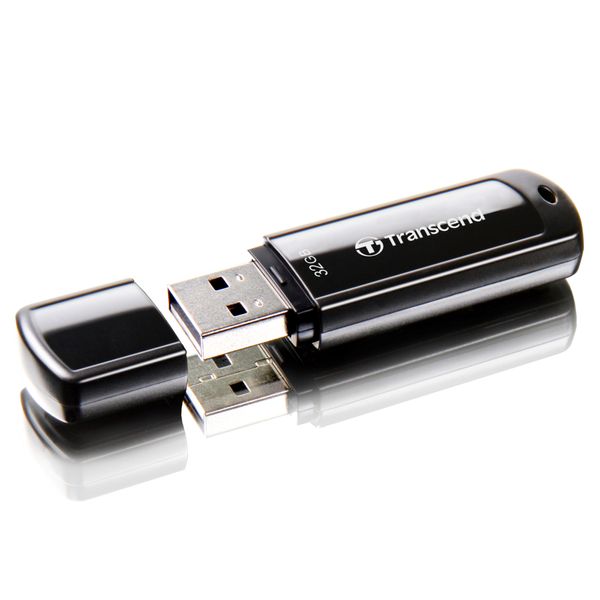 Накопичувач Transcend 32GB USB 3.1 Type-A JetFlash 700 Black (TS32GJF700) TS32GJF700 фото