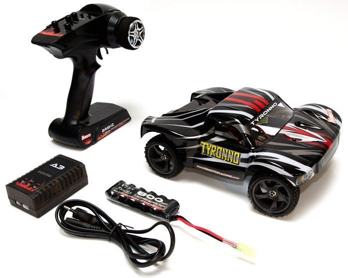 Радиоуправляемая модель раллийного шорт-корса 1:18 Himoto Tyronno E18SC Brushed (белый) (E18SCw) E18SCb фото