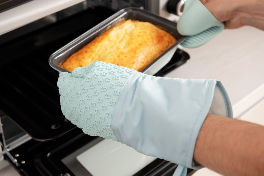 Рукавичка-прихватка Ardesto Tasty Baking, 35*19 см, блакитний, силікон, бавовна AR2327T фото
