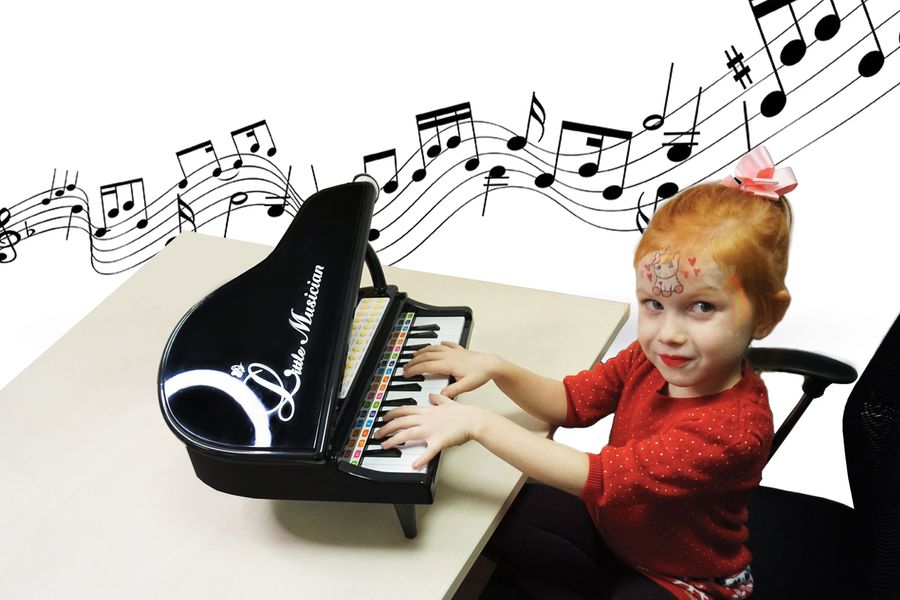 Дитяче піаніно синтезатор Baoli "Маленький музикант" з мікрофоном і стільчиком 37 клавіш (рожевий) BAO-1403-P фото