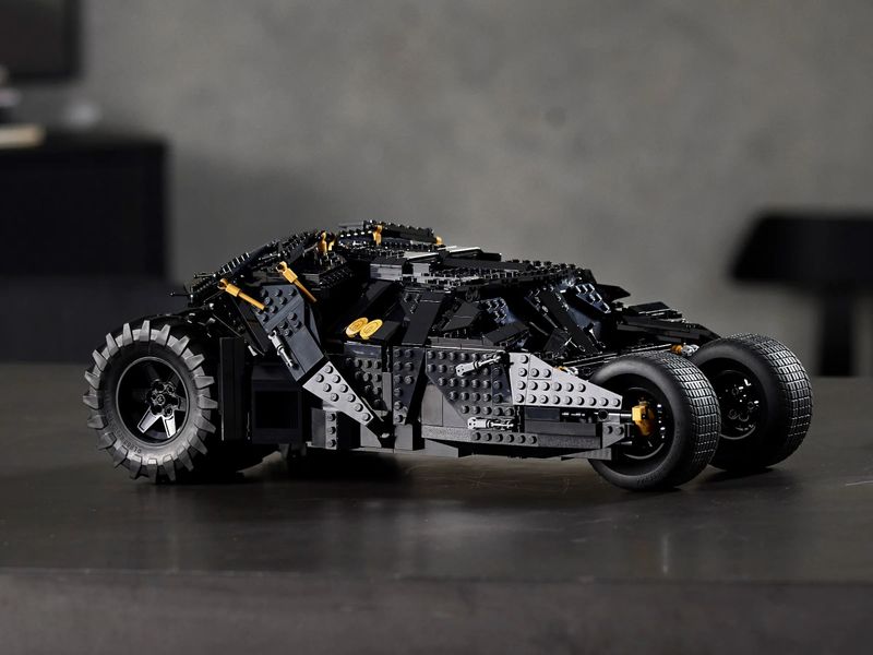 Конструктор LEGO DC Batman Бэтмобиль Тумблер 76240 76240 фото