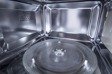 Мікрохвильова піч Gorenje вбудовувана, 25л, електр. управл., 900Вт, гриль, дисплей, чорний - Уцінка BM251SG2BG фото