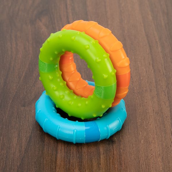 Іграшка тактильна Магнітні кільця Fat Brain Toys SillyRings 3 шт. (F269ML) F269ML фото