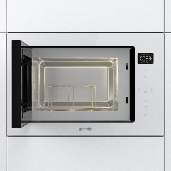 Микроволновая печь Gorenje встраиваемая, 25л, электр. управл., 900Вт, гриль, дисплей, приготовление на нескольких уровнях, белый BM251SG2WG фото