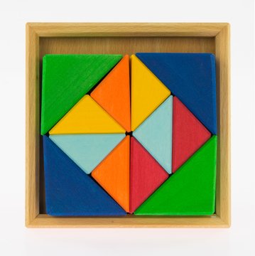 Конструктор дерев'яний-Різнобарвний трикутник Nic (NIC523345) NIC523345 фото