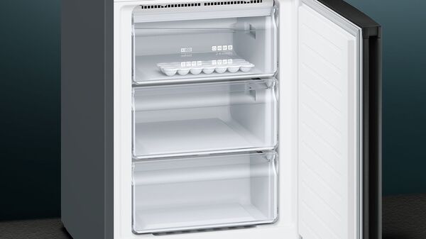 Холодильник Siemens з нижн. мороз., 203x60x67, xолод.відд.-279л, мороз.відд.-87л, 2дв., А++, NF, інв., дисплей, графіт (KG39NXX316) KG39NXX316 фото
