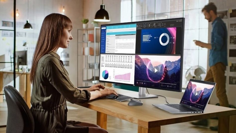 Монитор DELL 43" U4323QE 2xHDMI, 2xDP, USB-C, RJ-45, MM, IPS, 3840x2160, sRGB 95%, HAS (210-BFIS) 210-BFIS фото