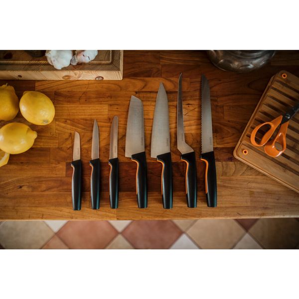 Кухонний ніж для коренеплодів Fiskars Functional Form, 11 см (1057542) 1057542 фото