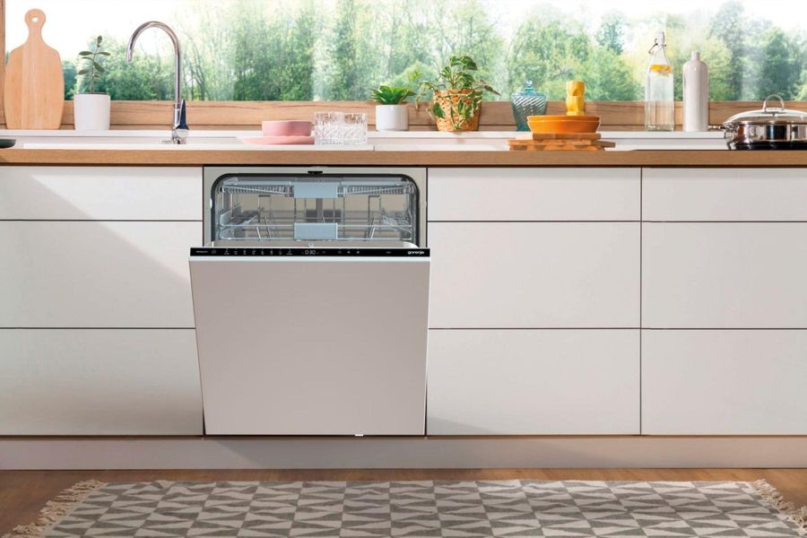 Посудомийна машина Gorenje вбудовувана, 16компл., A+++, 60см, інвертор,Wi-Fi, сенсорн.упр, 3и кошики, білий (GV673C60) GV673C60 фото