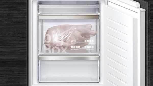 Холодильник Siemens встр. с нижн. мороз., 177x55x55, холод.отд.-189л, мороз.отд.-68л, 2дв., А++, ST, белый (KI86NAD306) KI86NAD306 фото