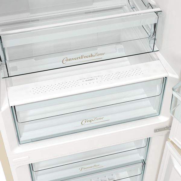 Холодильник з нижн. мороз. камерою Gorenje, 200х60х60см, 2 двері, 235( 96)л, А++, NF+ , Зона св-ті, Внутр. Диспл, Беж (NRK6202CLI) NRK6202CLI фото