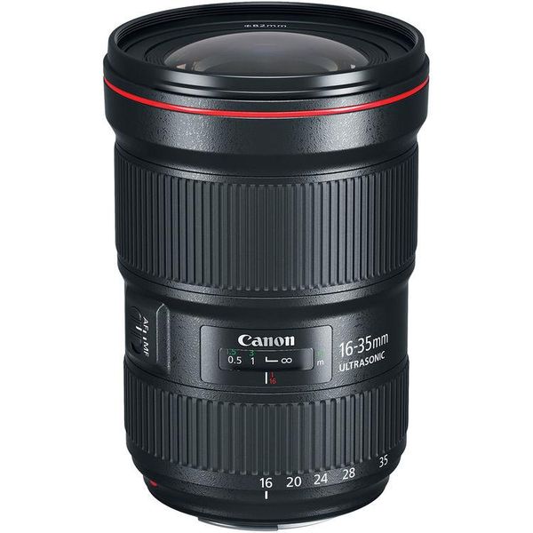 Объектив Canon EF 16-35mm f / 2.8L III USM 0573C005 фото
