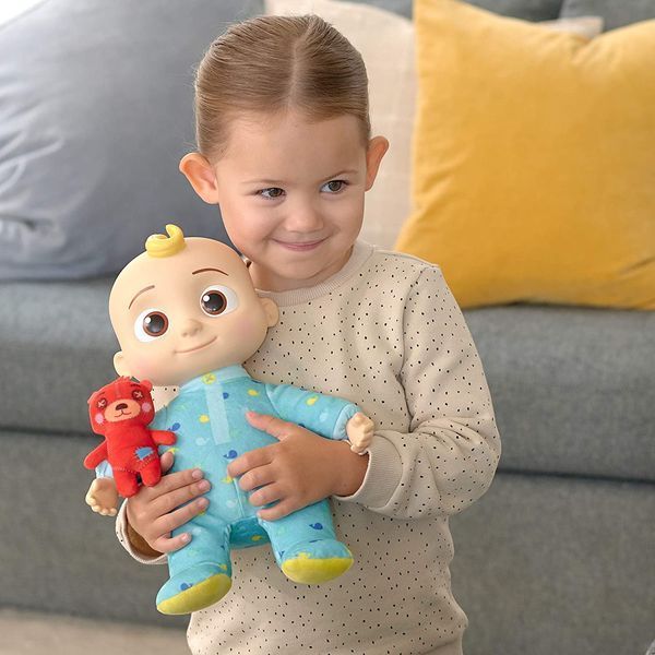 Мягкая игрушка CoComelon Roto Plush Bedtime JJ Doll Джей Джей со звуком (CMW0016) CMW0016 фото