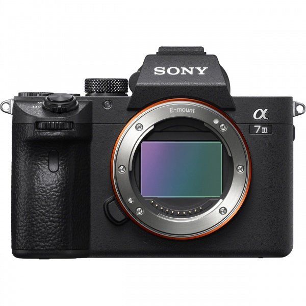 Цифр. фотокамера Sony Alpha 7M3 28-70mm Kit Black (ILCE7M3KB.CEC) ILCE7M3KB.CEC фото