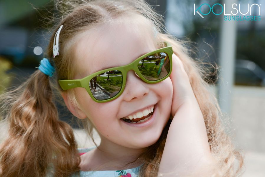 Дитячі сонцезахисні окуляри Koolsun кольору хакі серії Wave (Розмір: 3+) KS-WAOB003 KS-WABA003 фото