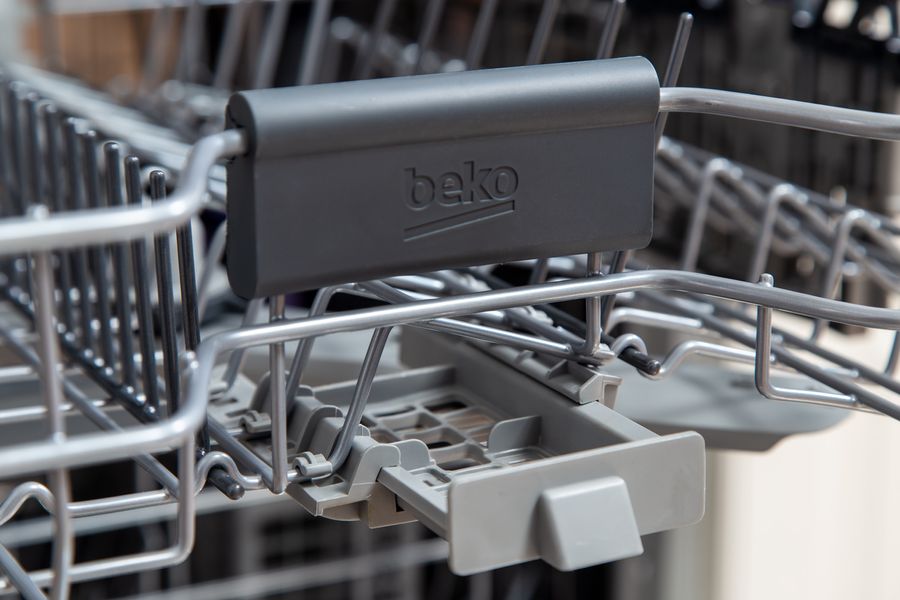 Посудомоечная машина Beko встраиваемая, 15компл., A++, 60см, 3й корзина, белая MDIN48523AD фото